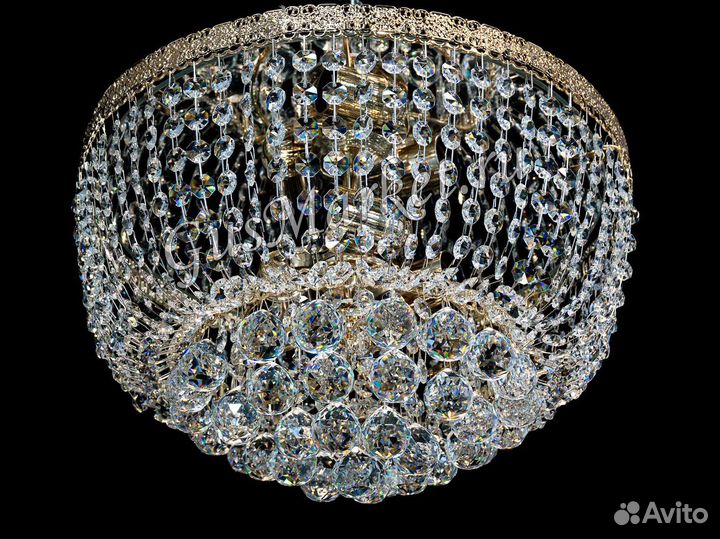 Потолочная люстра 