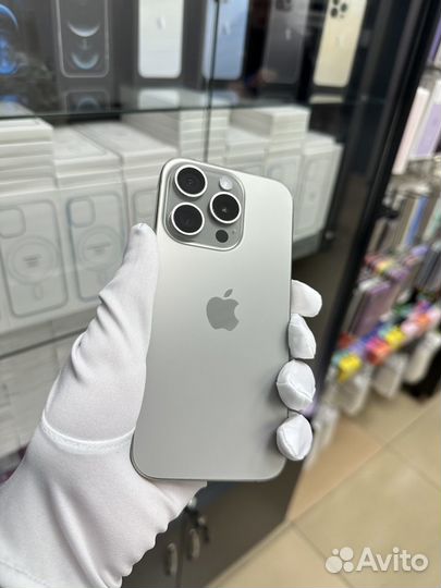 iPhone 15 Pro, 512 ГБ