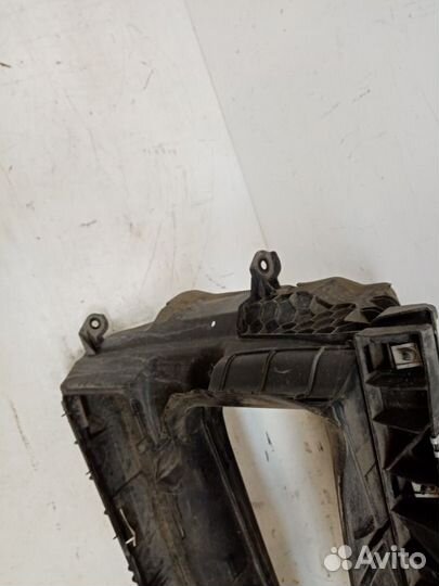 Воздуховод радиатора Bmw X1 F48 2015