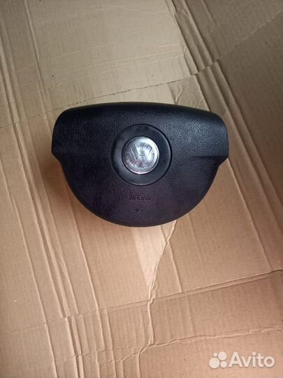 Руль в сборе с подушкой volkswagen passat b6