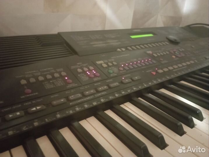 Синтезатор yamaha psr 1700