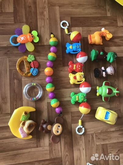 Игрушки для малыша
