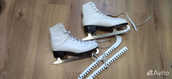 Коньки ледовые фигурные 39-42 размер