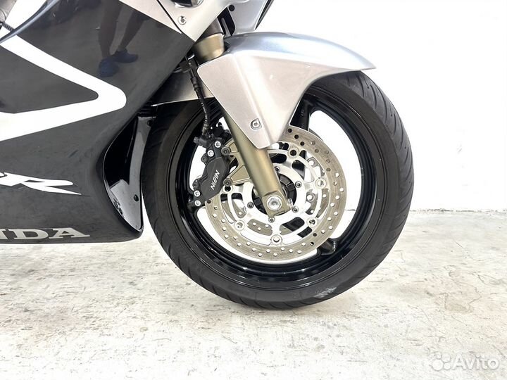 Honda CBR600F4i 2006г. Из Германии