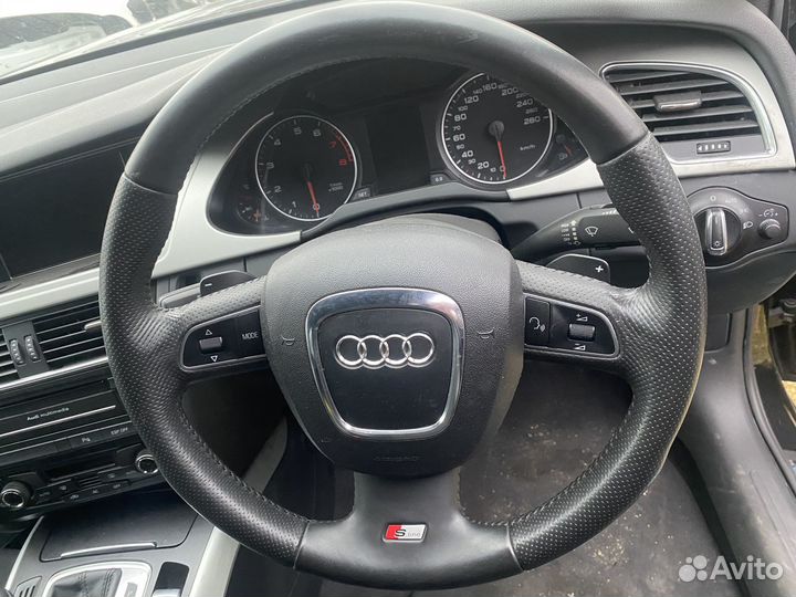 Руль с подушкой S-Line Audi A4 B8 2010г