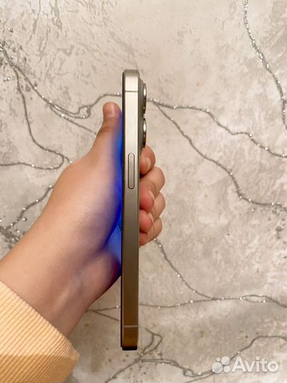 iPhone 15 Pro, 256 ГБ