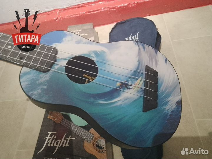 Укулеле-сопрано Flight TUS-25 surf с чехлом