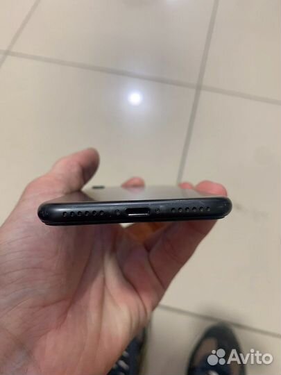 iPhone 7, 128 ГБ