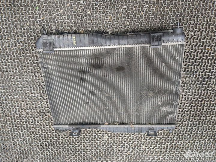 Радиатор охлаждения двигателя Ford Fiesta, 2013