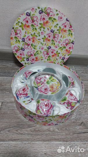 Набор столовой посуды на 6 персон