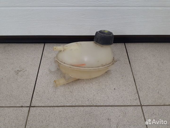 Бачек Расширительный Рено Логан 2