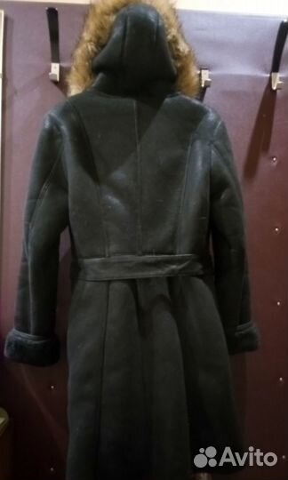 Дубленка женская 42 зимняя