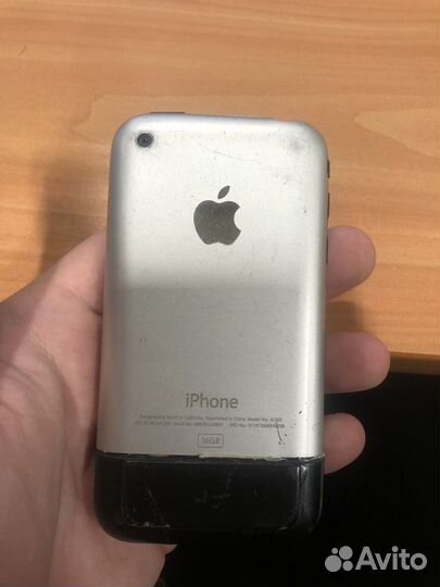 iPhone 3G, 16 ГБ