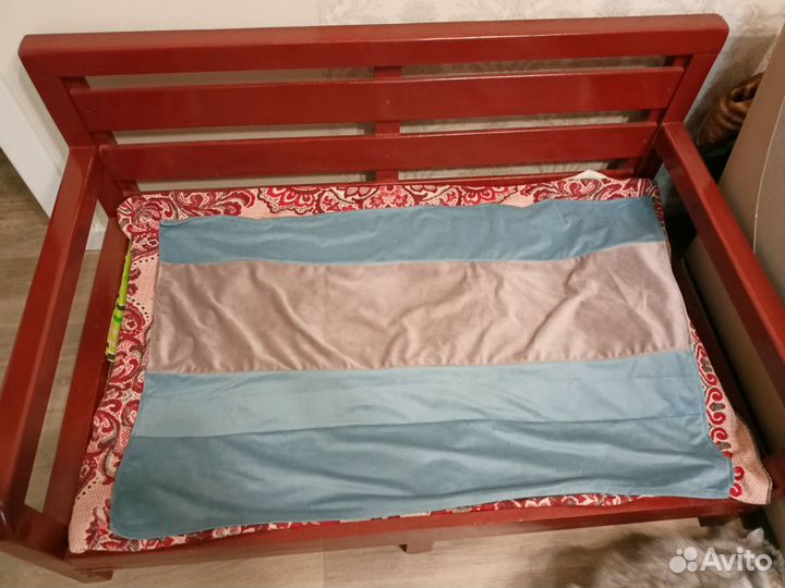 Лежанка диван для собак