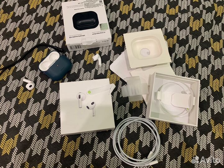 Apple AirPods 3 в отличном состоянии