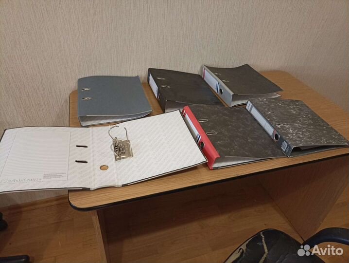 Папки канцелярские с арочным механизмом