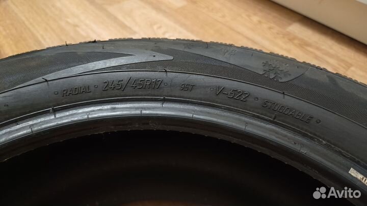 Viatti Brina Nordico V-522 245/45 R17 95T
