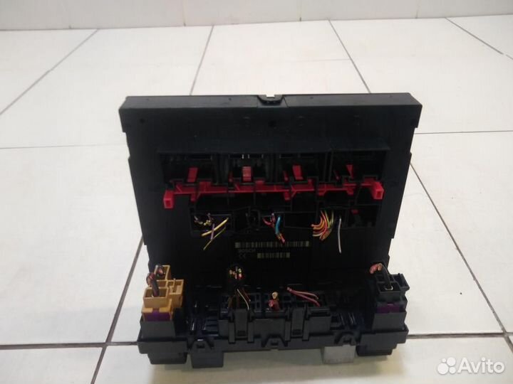 Блок электронный Volkswagen Tiguan 5N1 2007-2011г