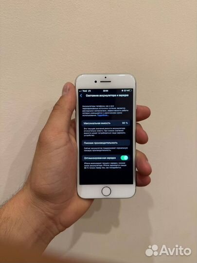 iPhone 8, 64 ГБ