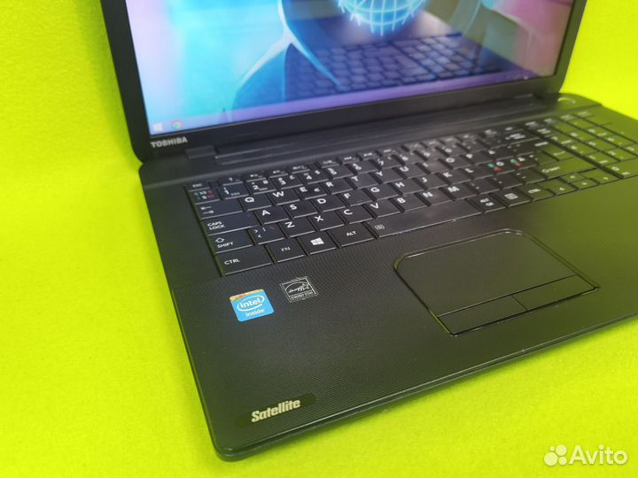 Ноутбук бу Toshiba 4 ядра i3 SSD 17.3 6gb windows