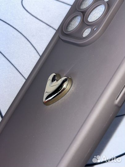 Чехол на iPhone 13 pro