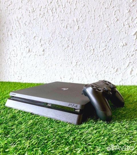 Sony PS4 slim 1 TB прошитая отличное состояние