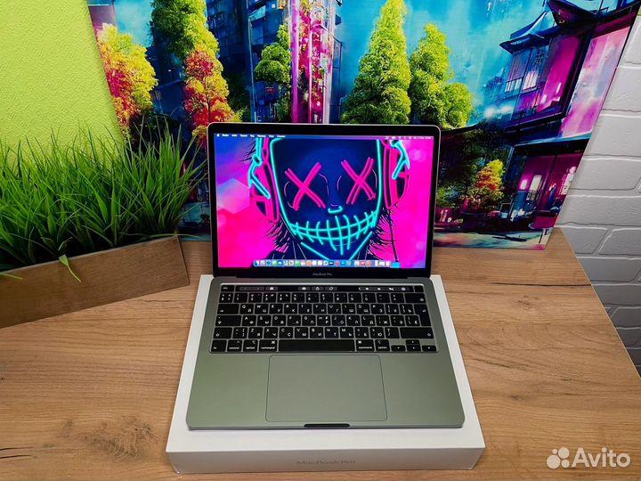 Macbook pro 13 2021 i5 16gb 512gb Мощный