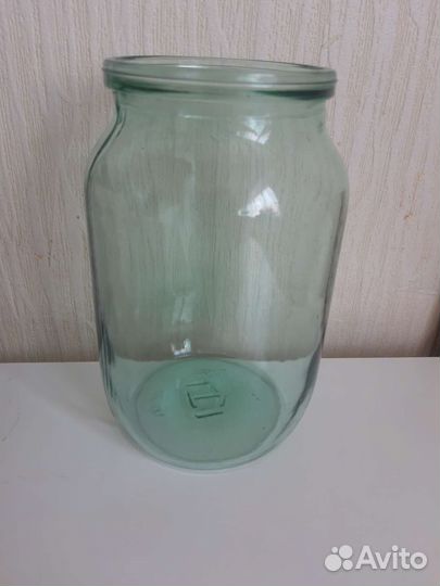 Банки в ассортименте