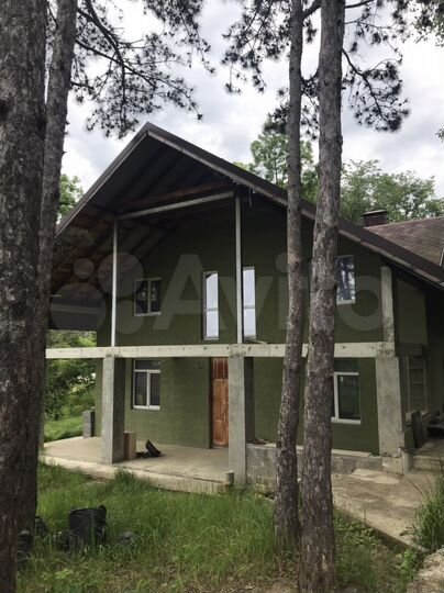 Дом 295 м² на участке 17,5 сот.