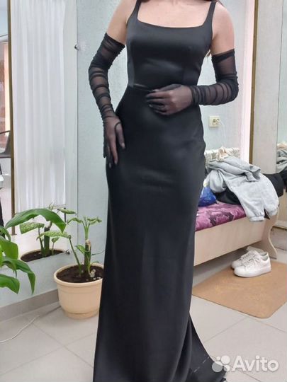 Вечернее платье в пол черное