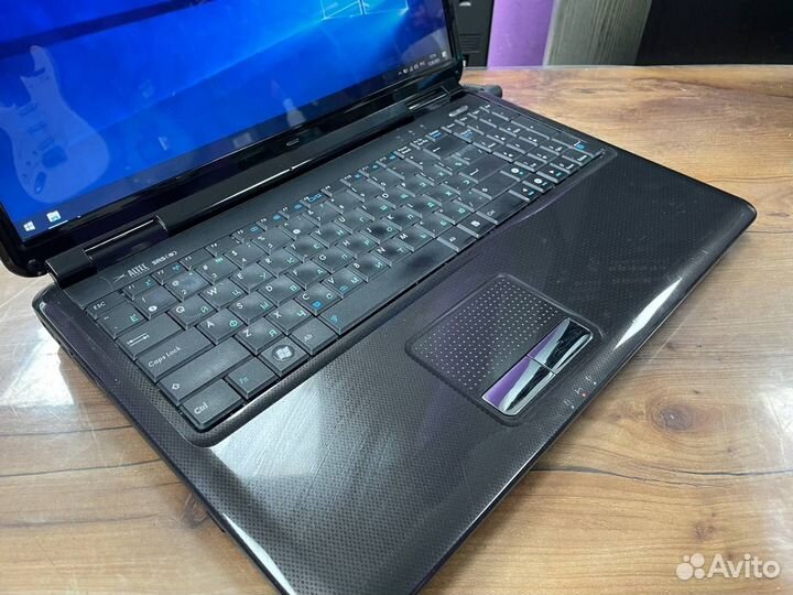 Ноутбук Asus K61IC