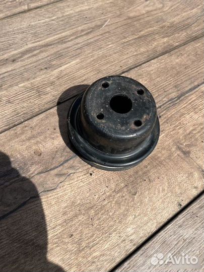 Шкив помпы Kia Sportage 1 2.0 2002