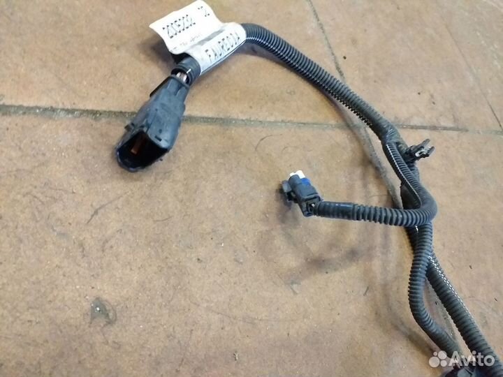 Коса заднего бампера Пежо 3008