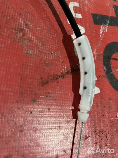 Nissan X-Trail T31 трос ручки двери