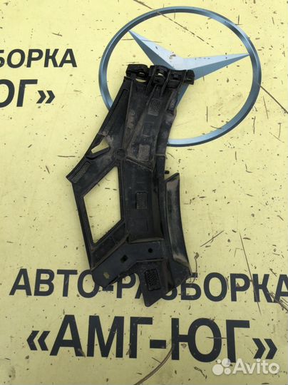 Mercedes W247 H247 GLA кронштейн бампера R перед