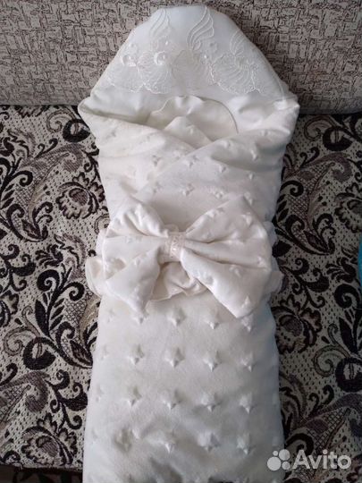 Конверт на выписку для девочки и костюмчик