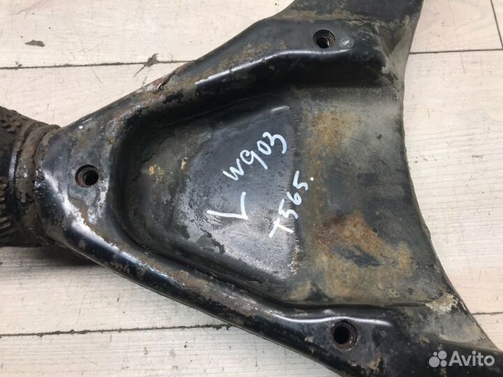 Рычаг подвески передний левый Mercedes Sprinter