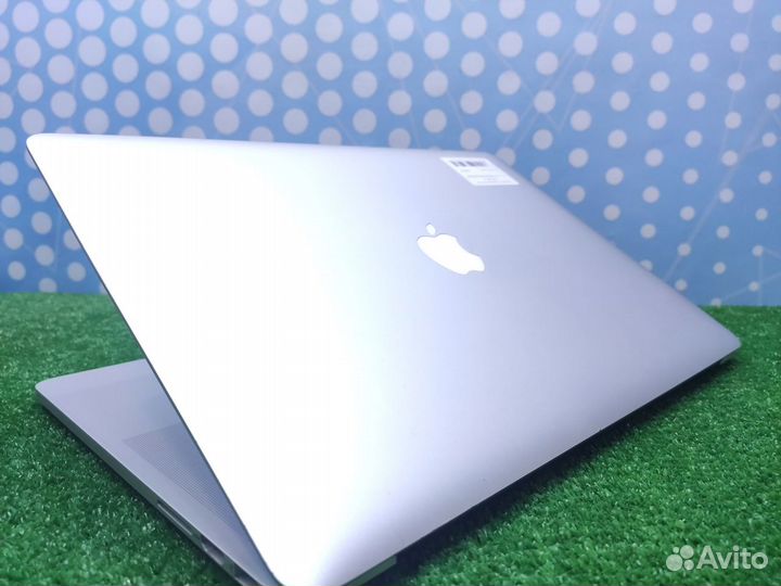 Ноутбук MacBook Pro 15