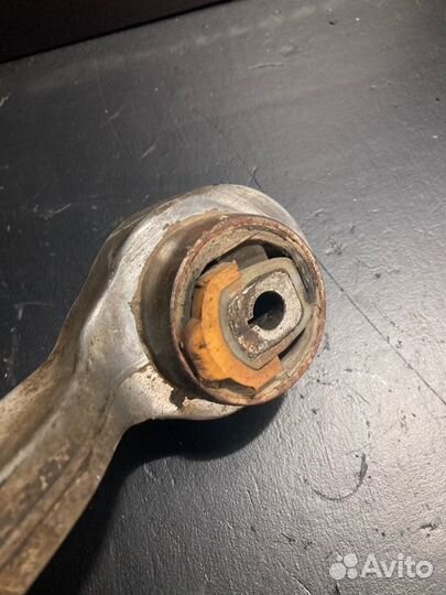 Рычаг передний левый Audi A6 C5 2.4 2003