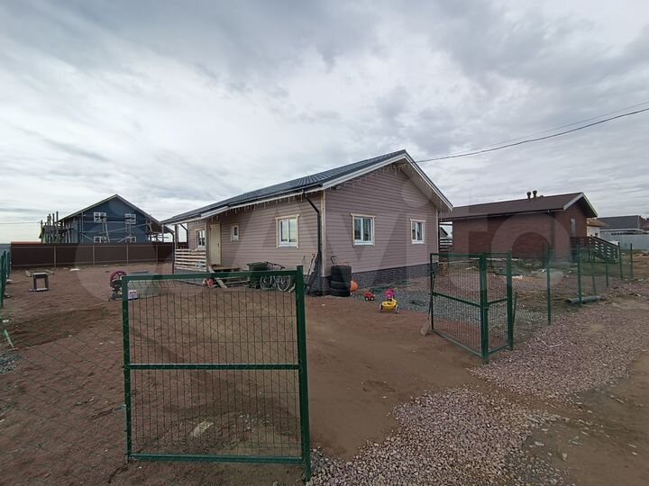 Дом 96 м² на участке 6,5 сот.