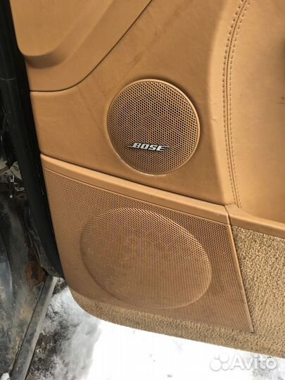 Усилитель акустической системы Porsche Cayenne