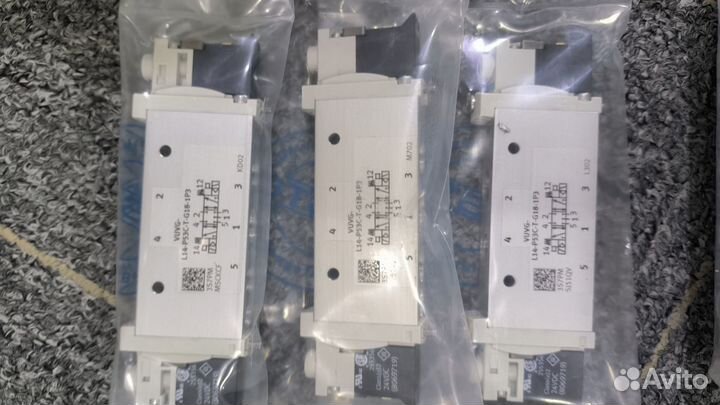 CRN5-15 A-CX-A-E-hqqe