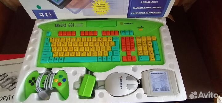 Игровая приставка. Киборд 003(Денди, Simbas)