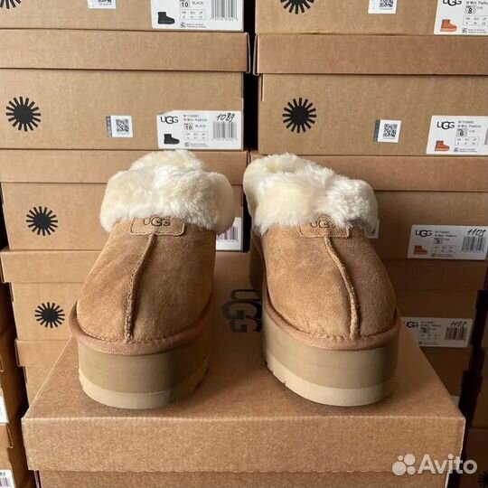 Ugg Platform Slipper Sand