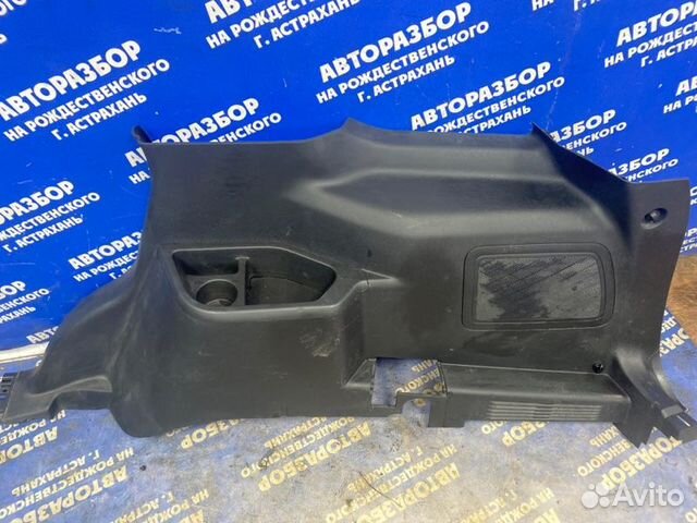 Обшивка багажника Ford Explorer внедорожник KX BDA