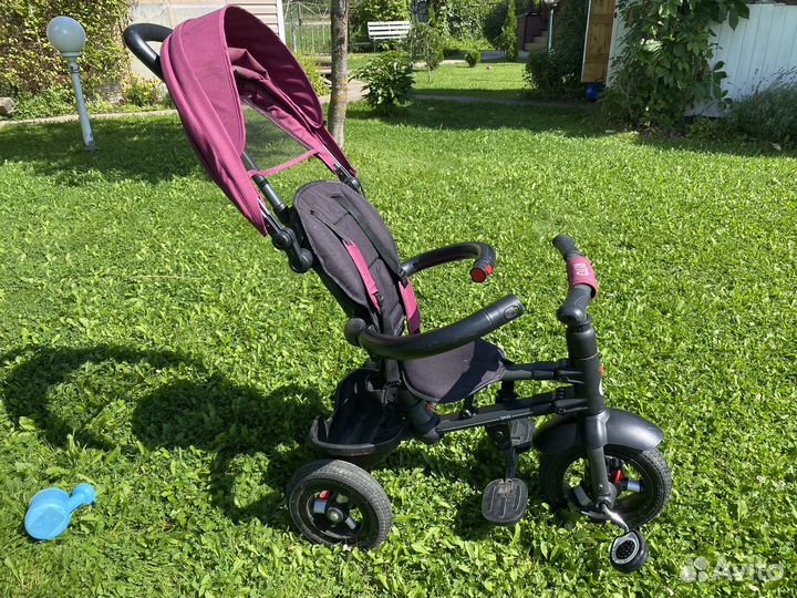 Детский трехколесный велосипед с ручкой QPlay rito