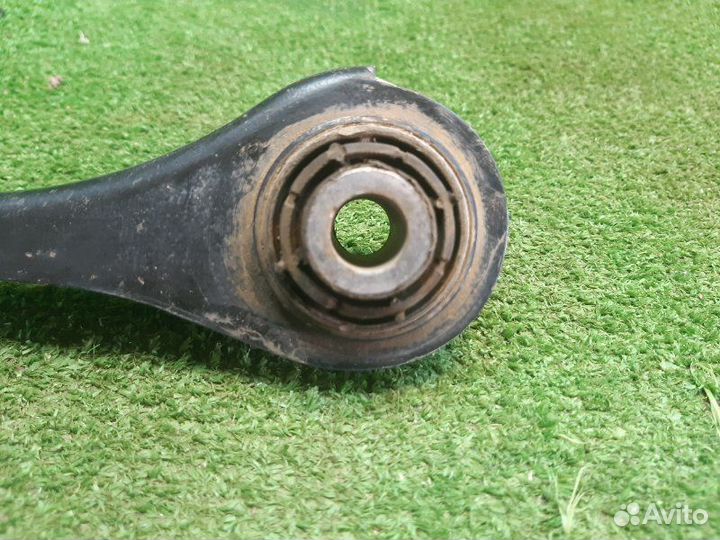 Рычаг поперечный задний Skoda Octavia A5 2004-2013