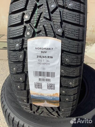 Nordman Nordman 4 215/65 R16 102T