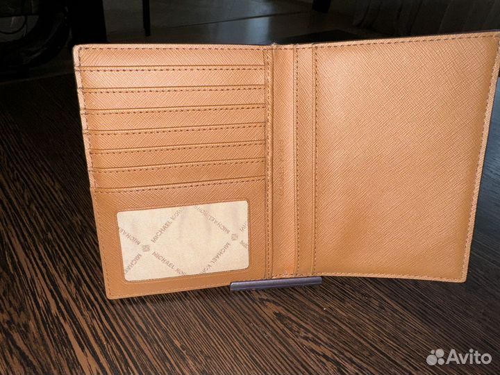 Обложка на паспорт michael kors