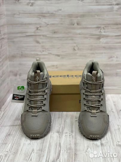 Кроссовки зимние reebok gore-TEX -26